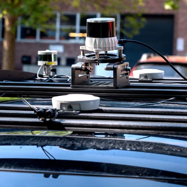 AI on roof of autonomous car